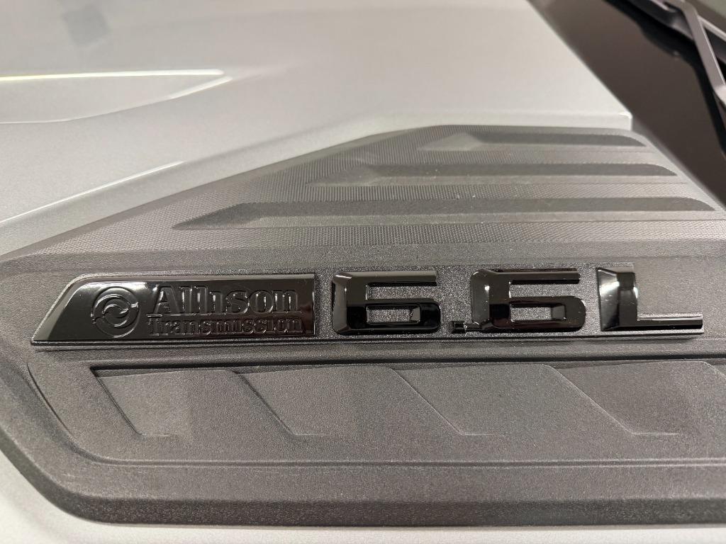 Chevrolet Silverado 2500HD LT Crew Cab Long Box 4WD 2025