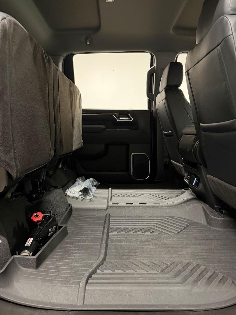 Chevrolet Silverado 2500HD LT Crew Cab Long Box 4WD 2025