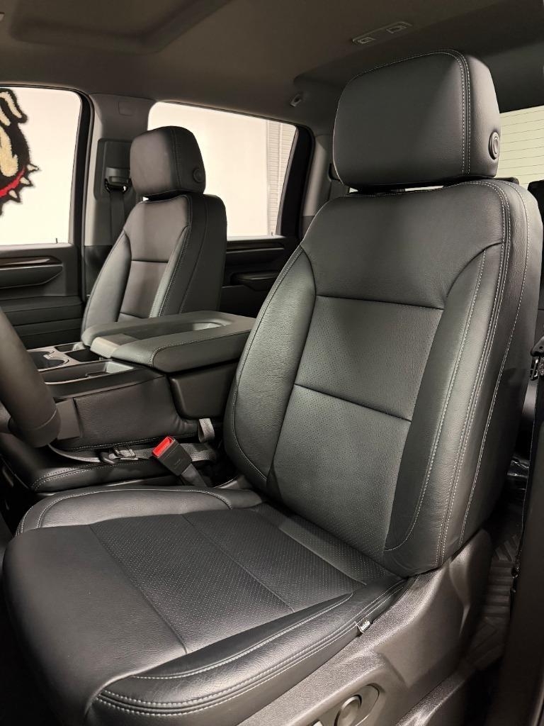 Chevrolet Silverado 2500HD LT Crew Cab Long Box 4WD 2025