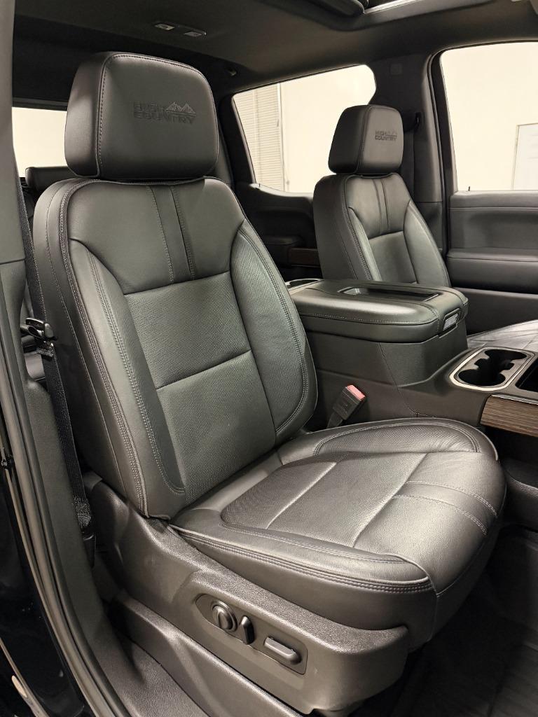 Chevrolet Silverado 1500 High Country Crew Cab 4WD 2020