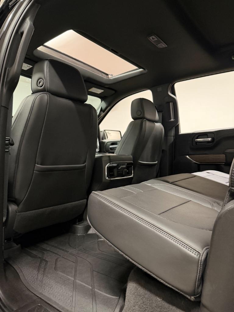 Chevrolet Silverado 1500 High Country Crew Cab 4WD 2020