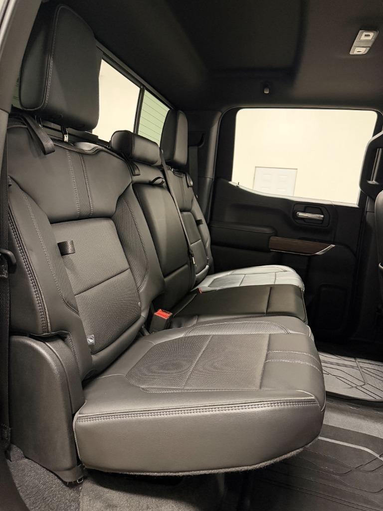 Chevrolet Silverado 1500 High Country Crew Cab 4WD 2020
