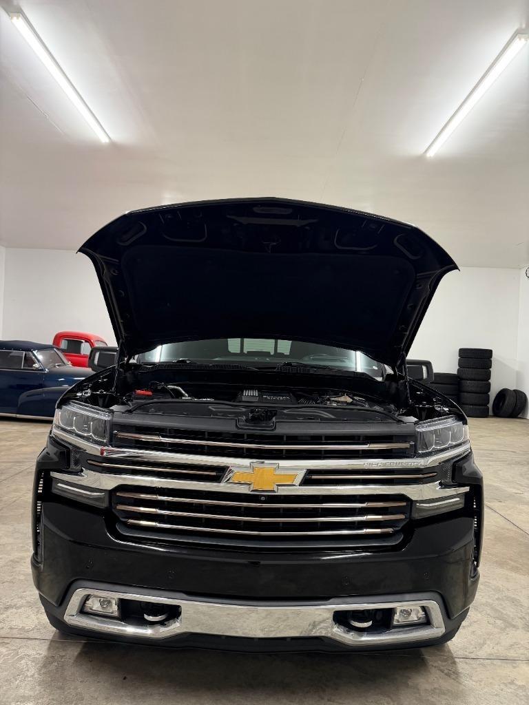 Chevrolet Silverado 1500 High Country Crew Cab 4WD 2020