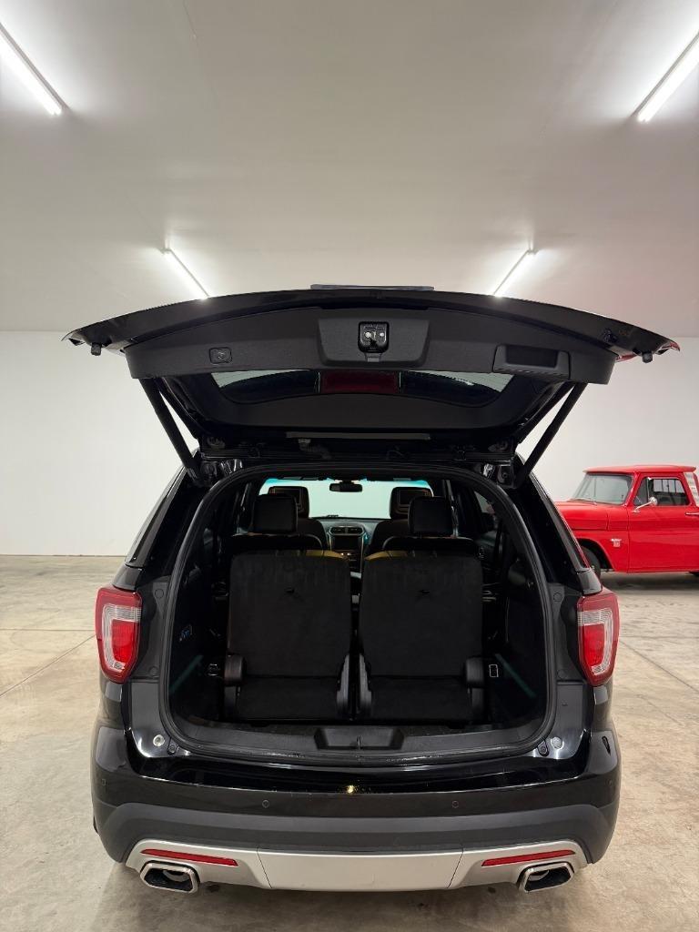 Ford Explorer Platinum AWD 2017