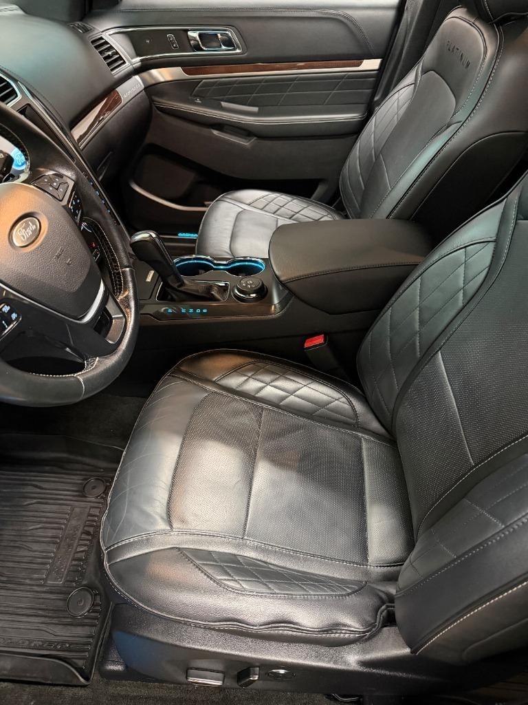 Ford Explorer Platinum AWD 2017