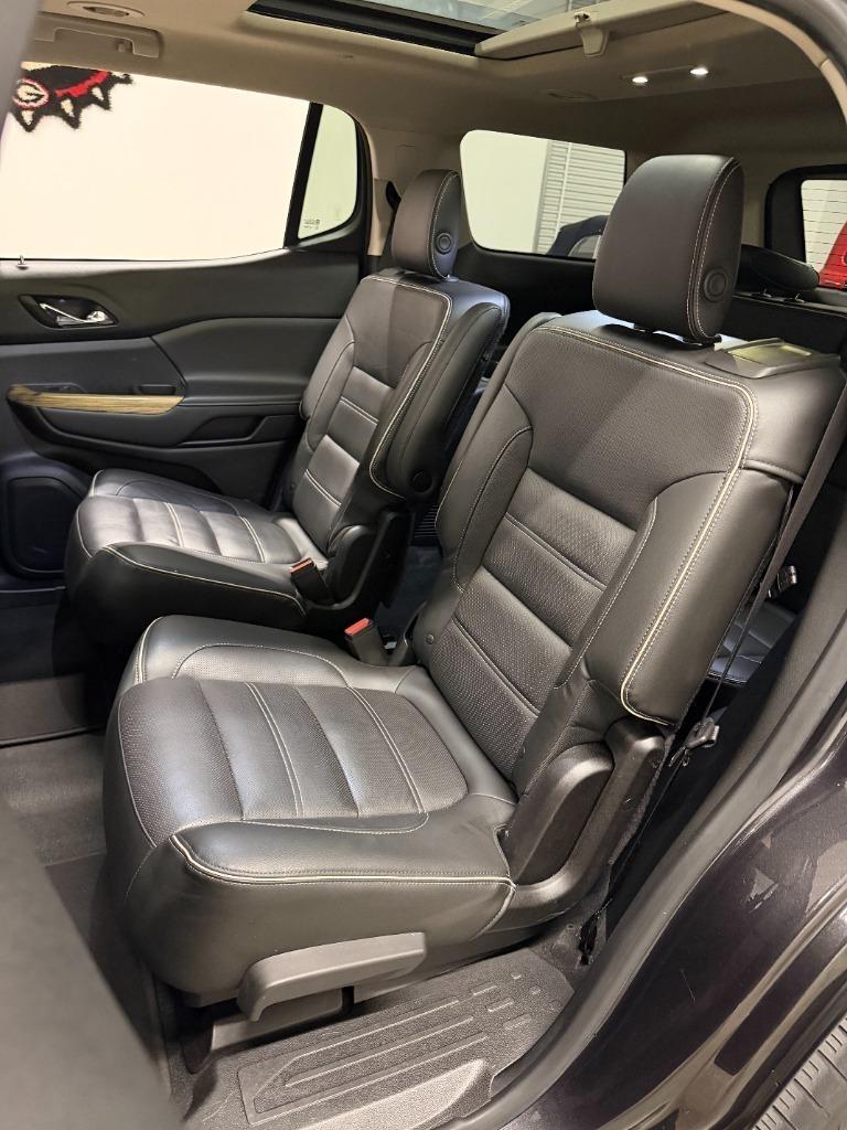 GMC Acadia Denali 2017