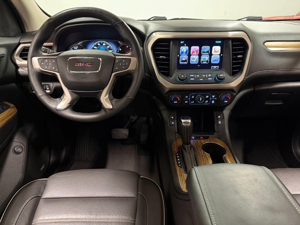 GMC Acadia Denali 2017