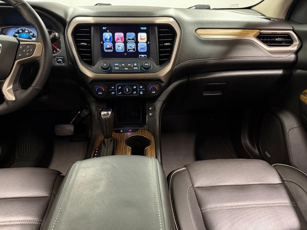 GMC Acadia Denali 2017