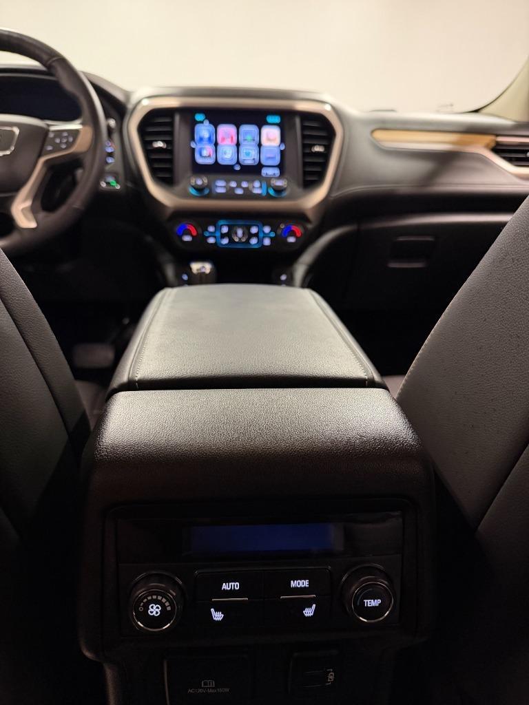 GMC Acadia Denali 2017