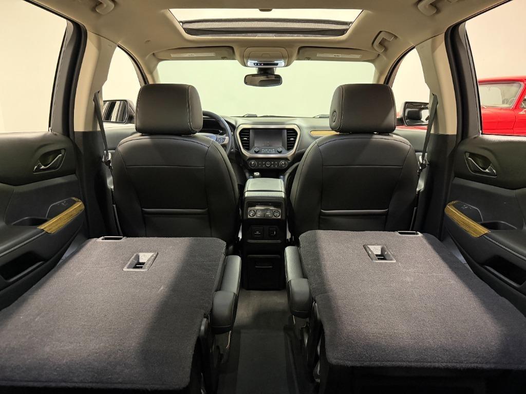GMC Acadia Denali 2017