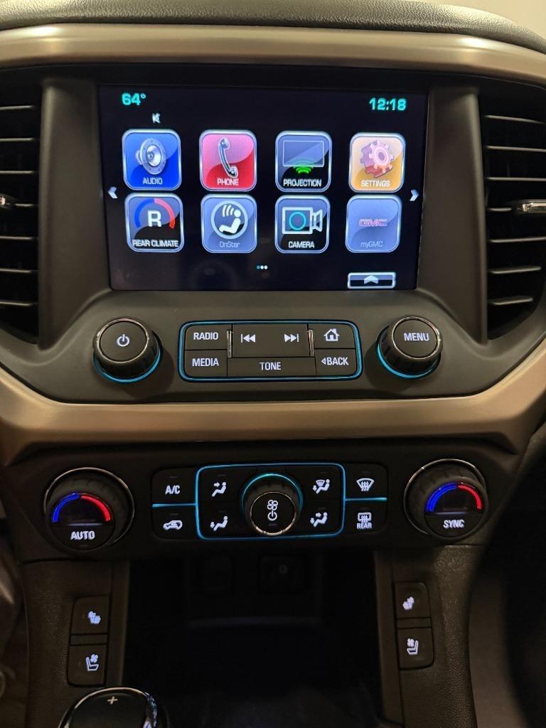 GMC Acadia Denali 2017
