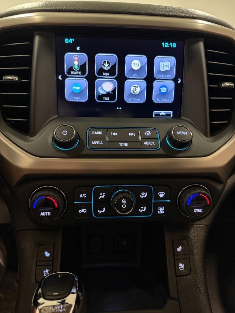 GMC Acadia Denali 2017