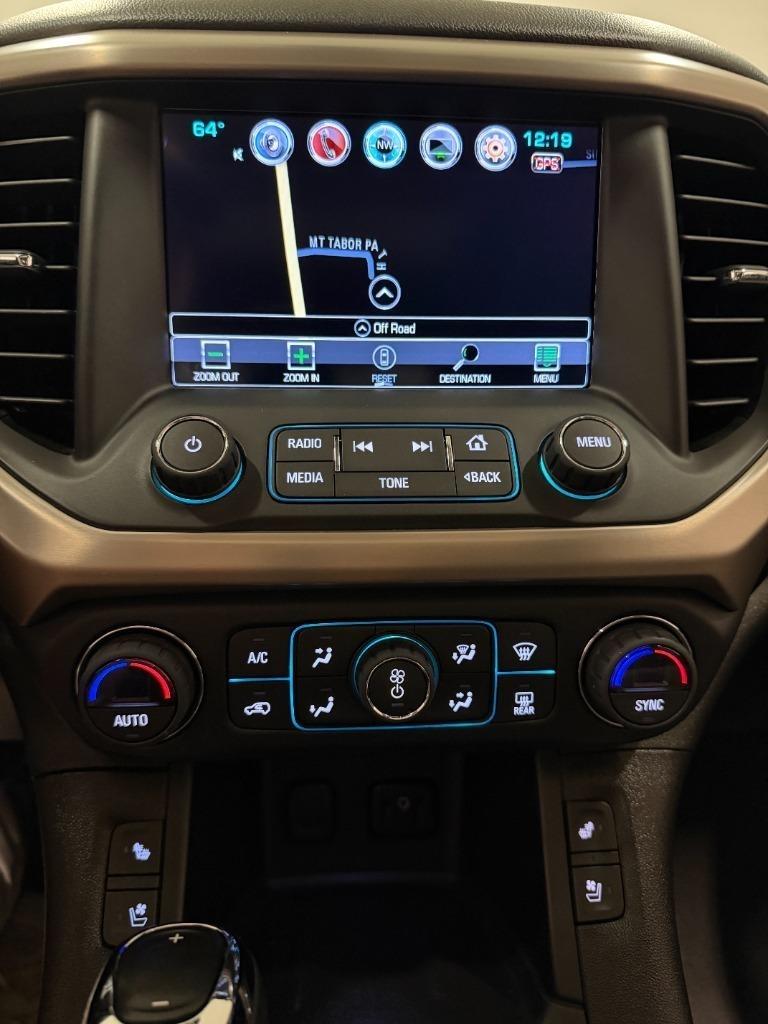 GMC Acadia Denali 2017