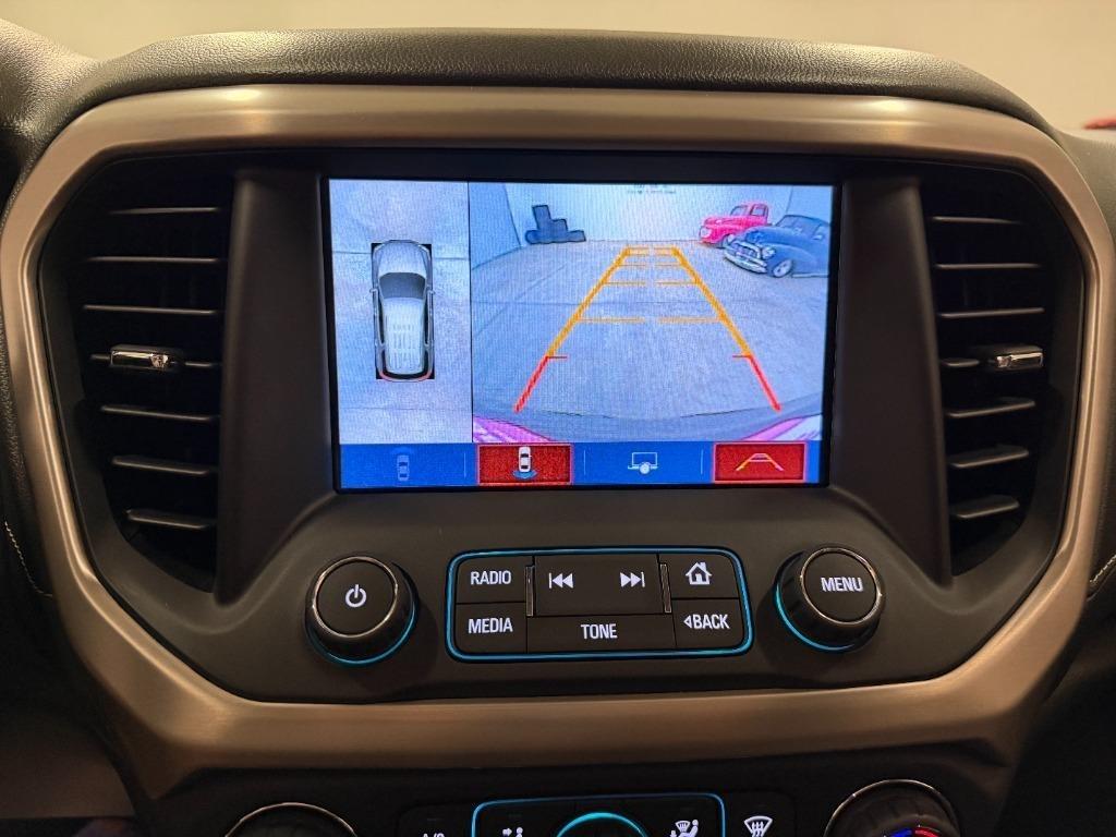 GMC Acadia Denali 2017