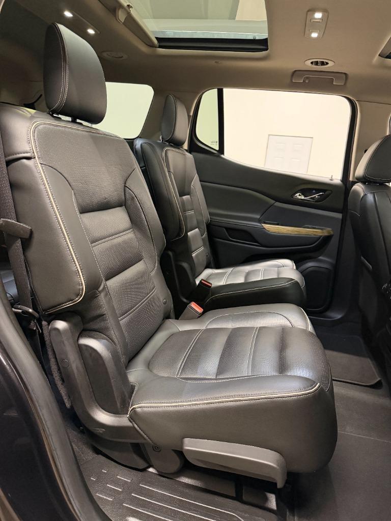 GMC Acadia Denali 2017