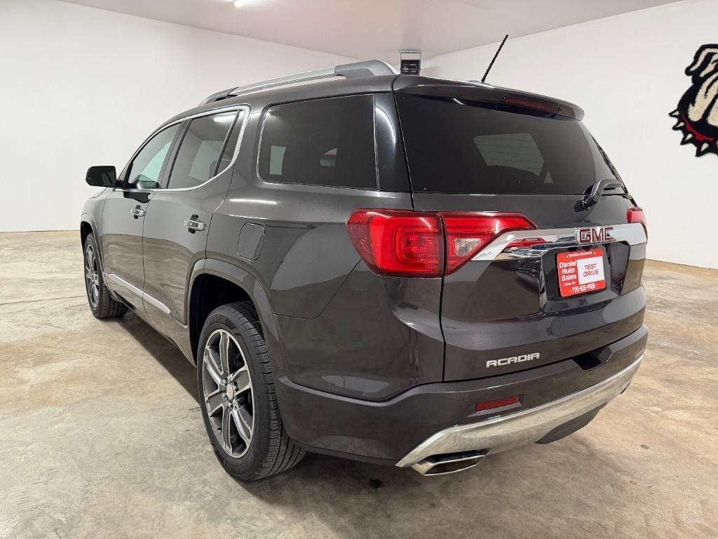 GMC Acadia Denali 2017