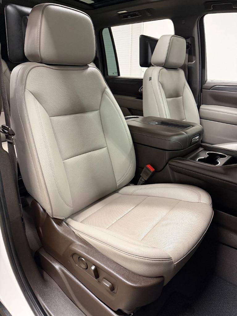 GMC Yukon XL SLT 2WD 2022