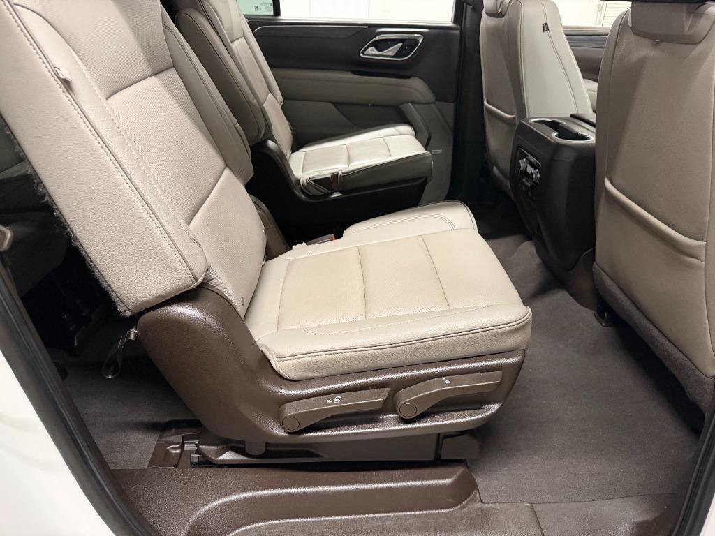 GMC Yukon XL SLT 2WD 2022