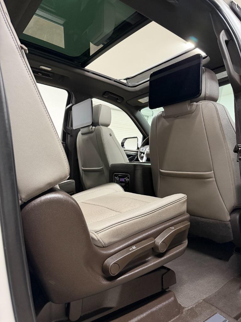 GMC Yukon XL SLT 2WD 2022