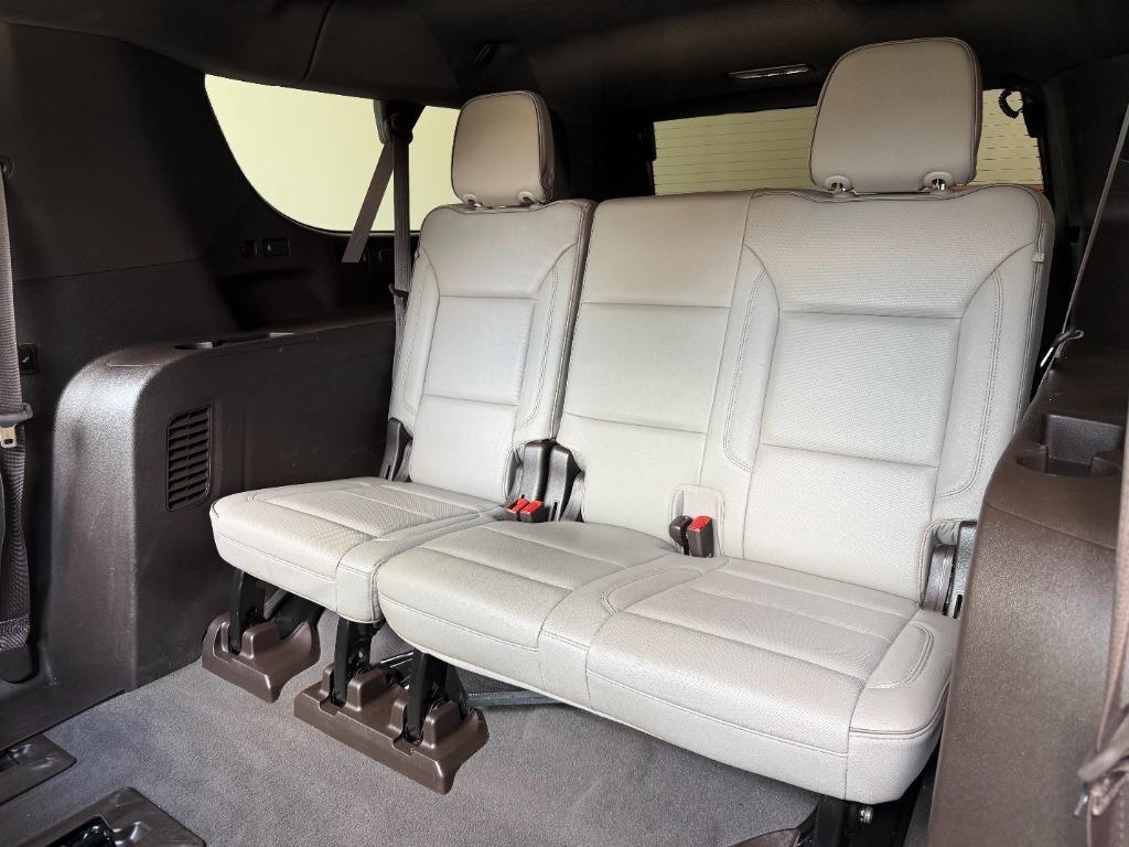 GMC Yukon XL SLT 2WD 2022