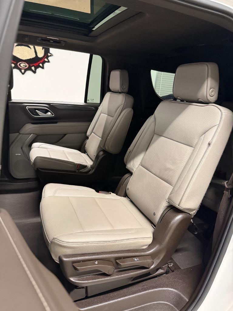 GMC Yukon XL SLT 2WD 2022