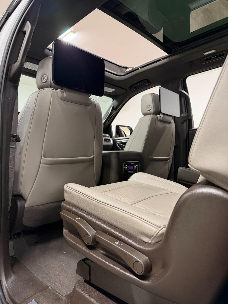 GMC Yukon XL SLT 2WD 2022
