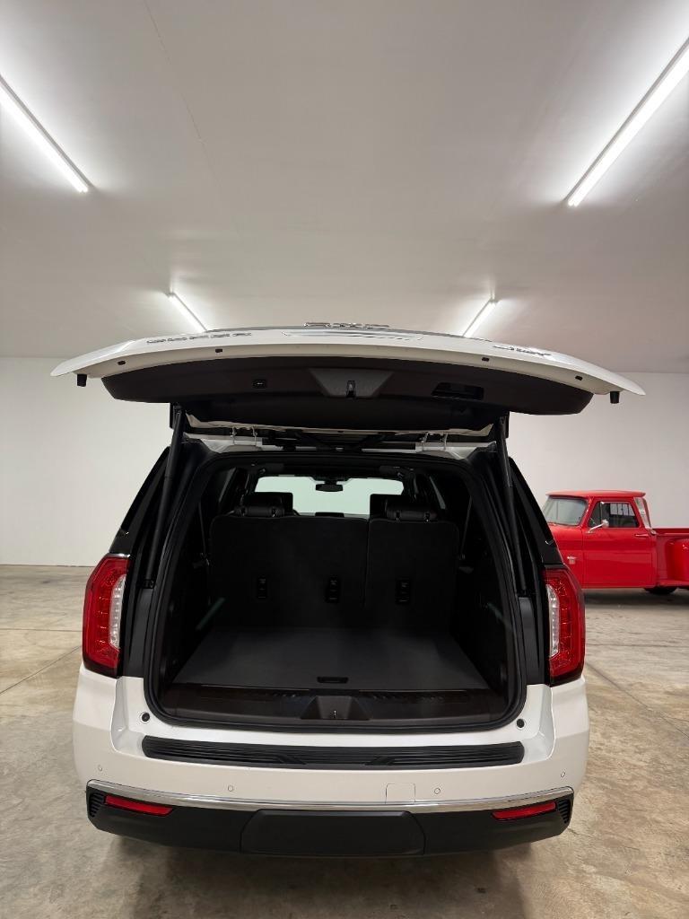 GMC Yukon XL SLT 2WD 2022