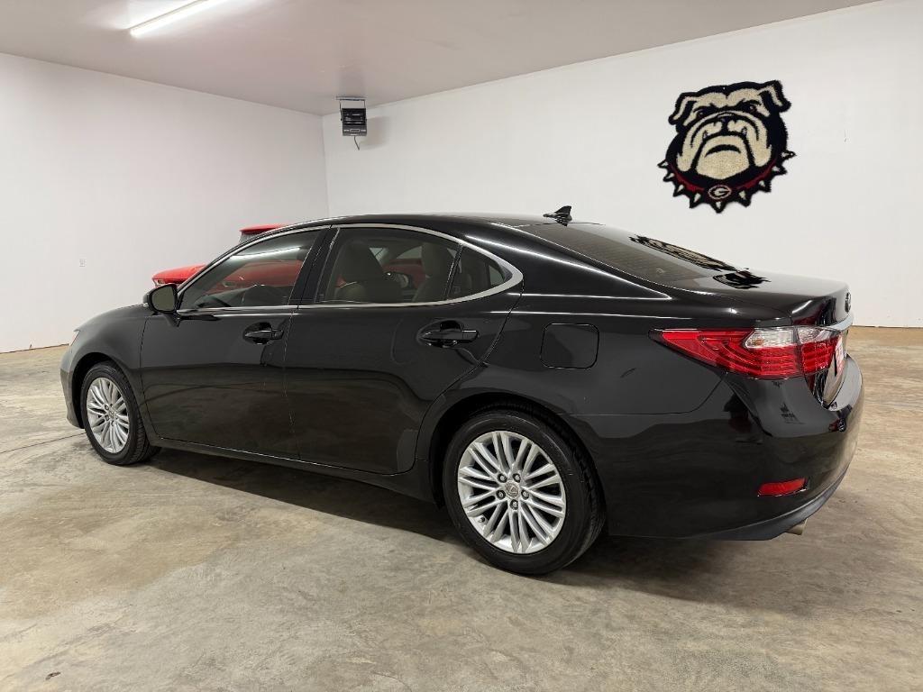 Lexus ES 350 Sedan 2013