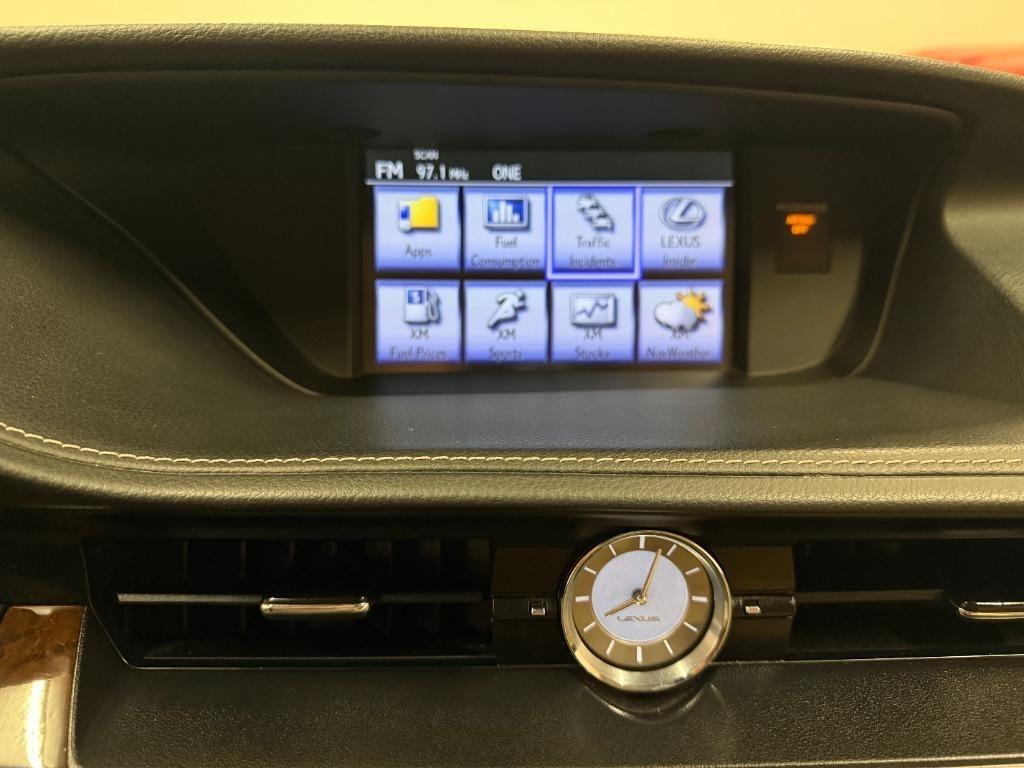 Lexus ES 350 Sedan 2013