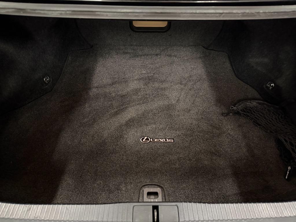Lexus ES 350 Sedan 2013