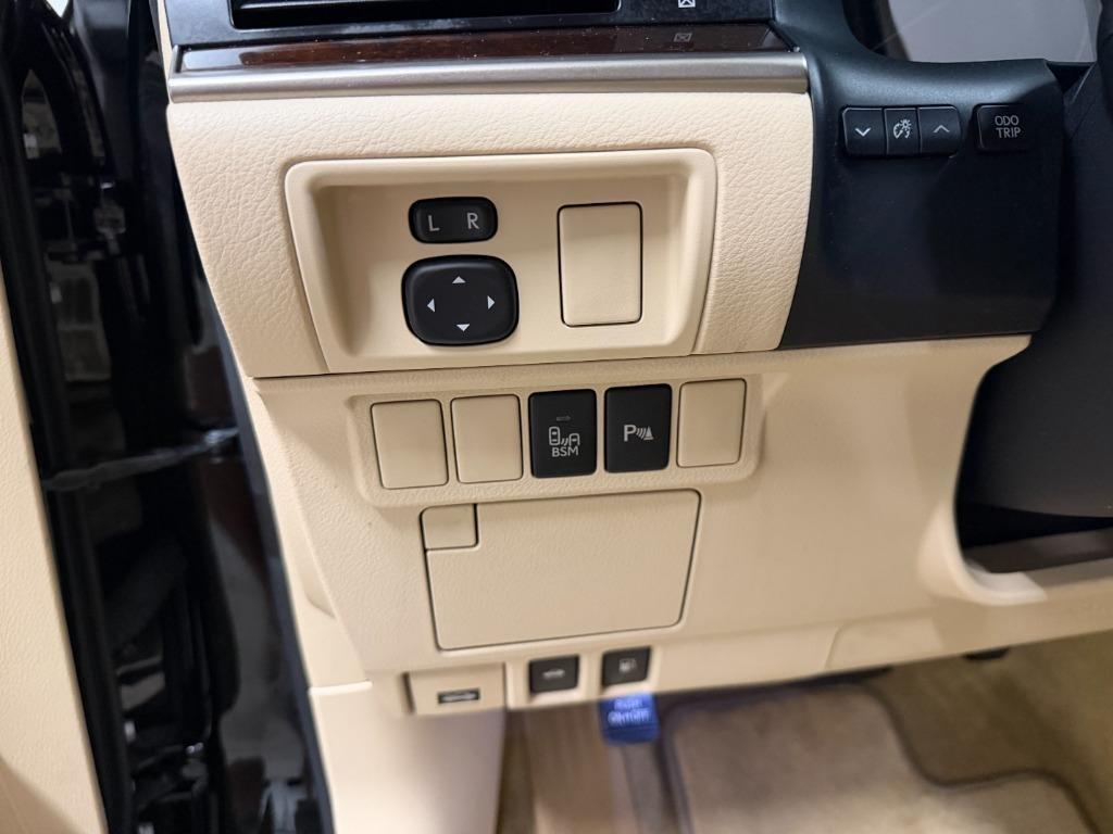 Lexus ES 350 Sedan 2013