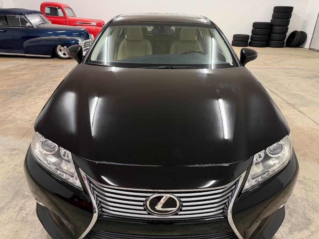 Lexus ES 350 Sedan 2013