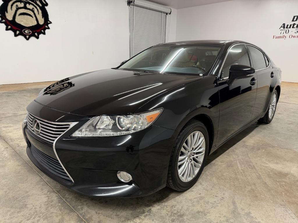 Lexus ES 350 Sedan 2013