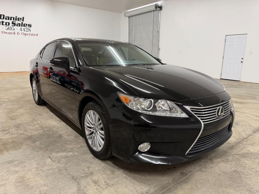 Lexus ES 350 Sedan 2013