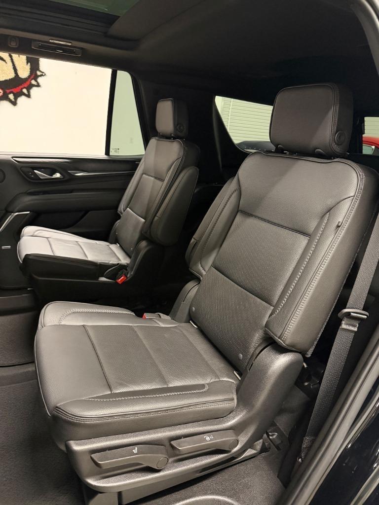 GMC Yukon Denali 4WD 2021