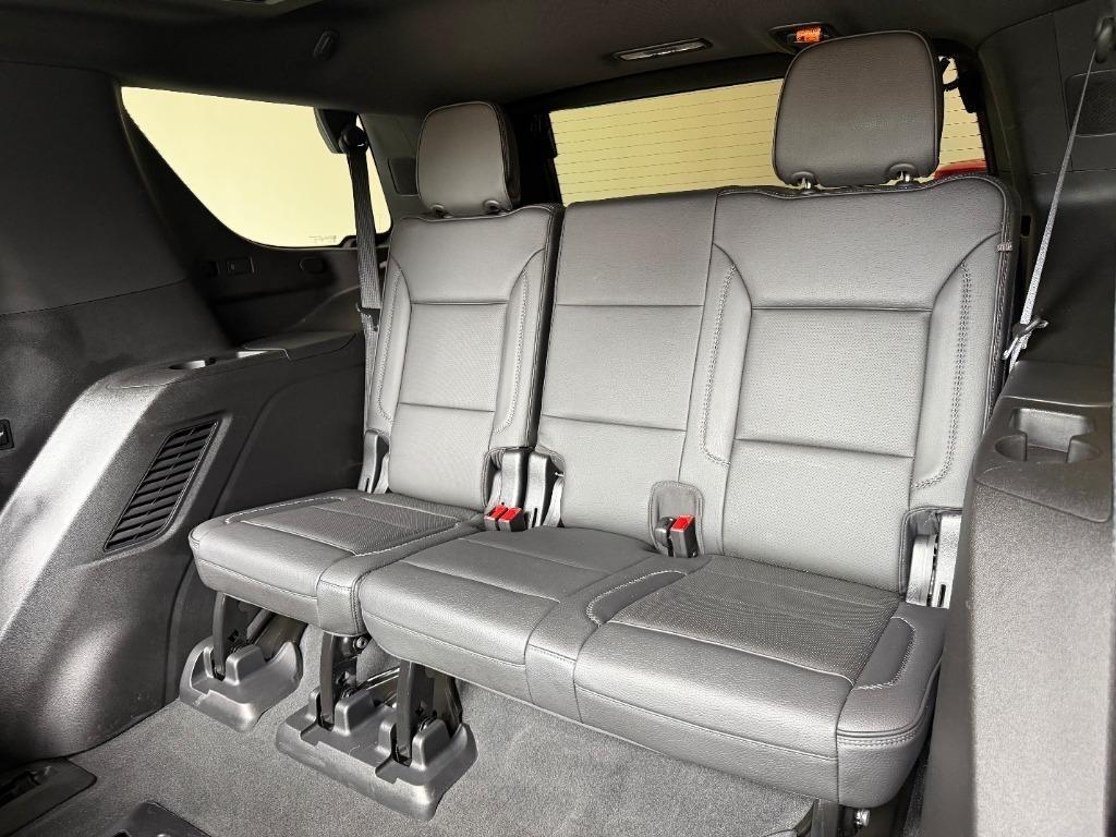 GMC Yukon Denali 4WD 2021