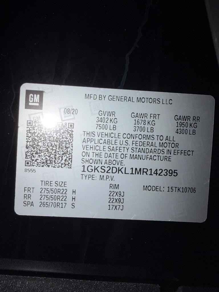 GMC Yukon Denali 4WD 2021