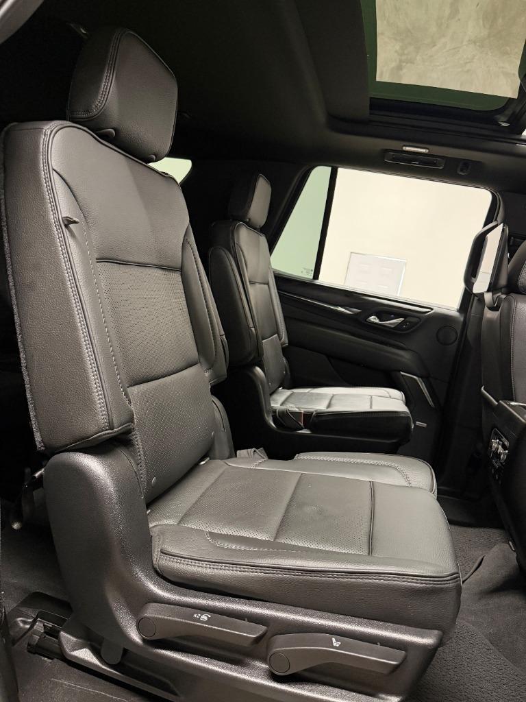 GMC Yukon Denali 4WD 2021