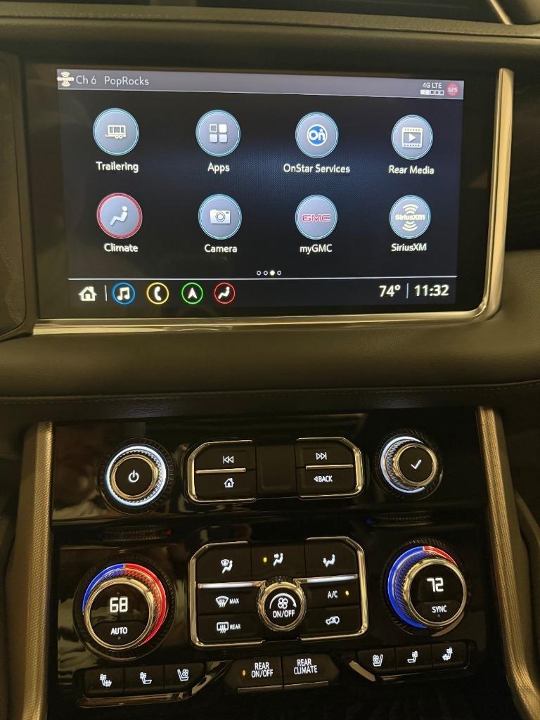 GMC Yukon Denali 4WD 2021