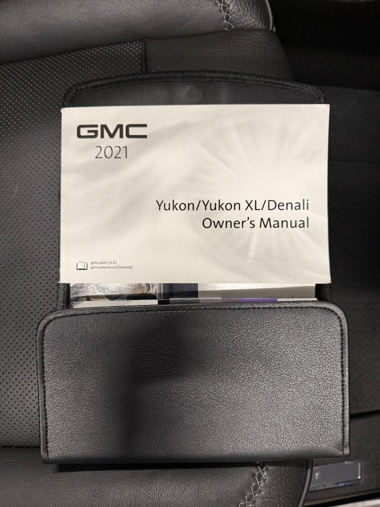 GMC Yukon Denali 4WD 2021