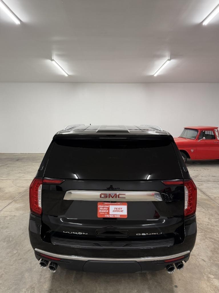 GMC Yukon Denali 4WD 2021