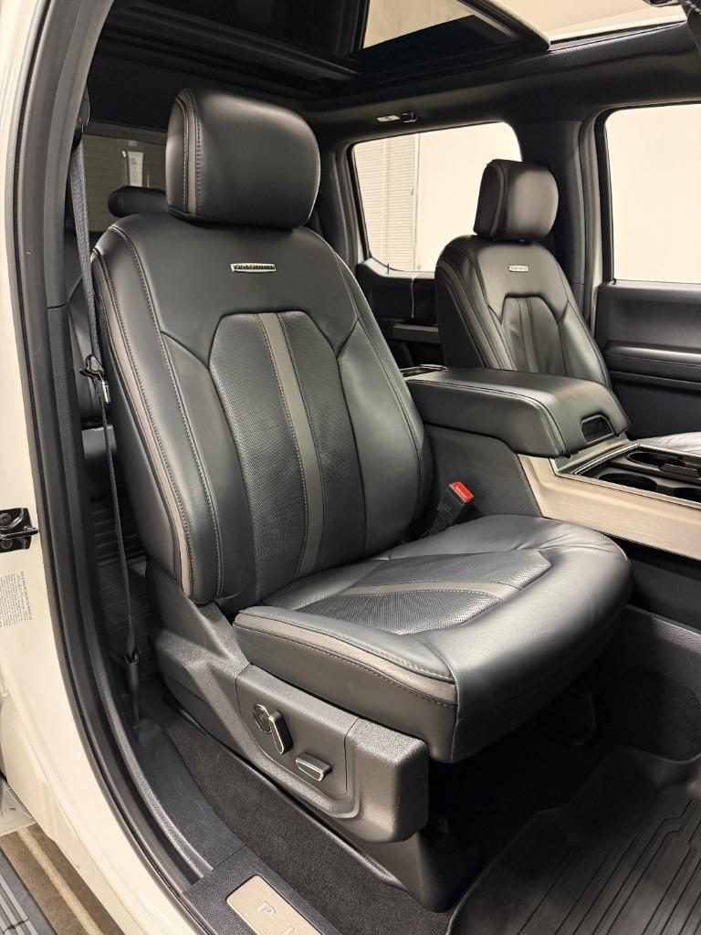 Ford F-350 SD Platinum Crew Cab Long Box 4WD 2022