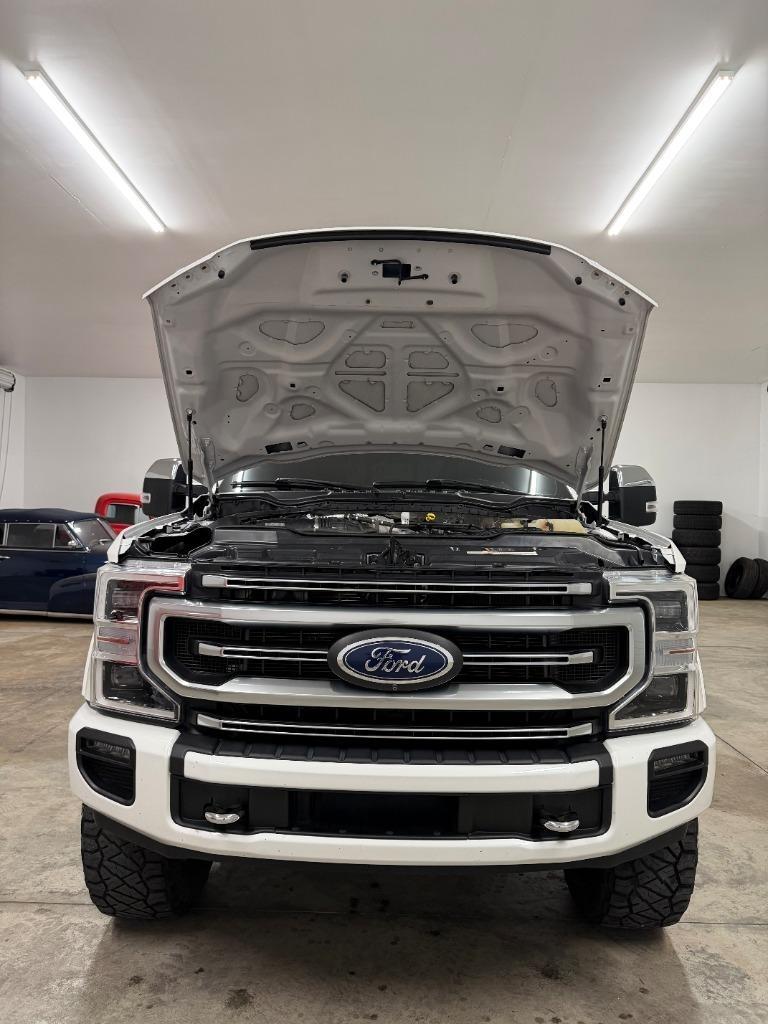 Ford F-350 SD Platinum Crew Cab Long Box 4WD 2022