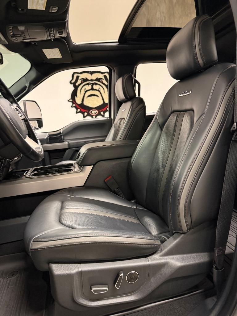 Ford F-350 SD Platinum Crew Cab Long Box 4WD 2022
