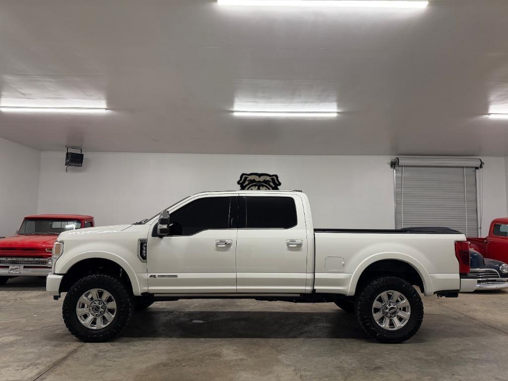 Ford F-350 SD Platinum Crew Cab Long Box 4WD 2022