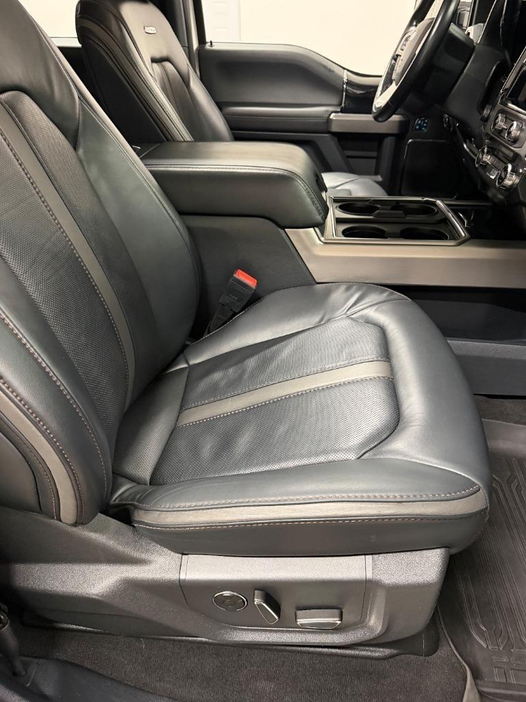 Ford F-350 SD Platinum Crew Cab Long Box 4WD 2022