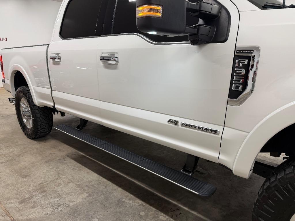 Ford F-350 SD Platinum Crew Cab Long Box 4WD 2022