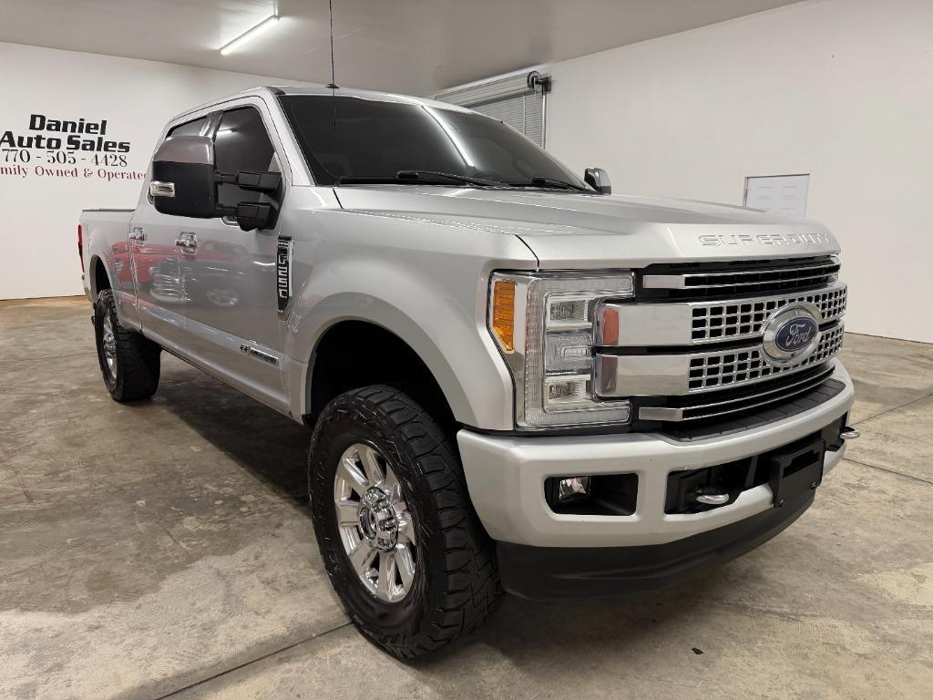 Ford F-250 SD King Ranch Crew Cab 4WD 2017