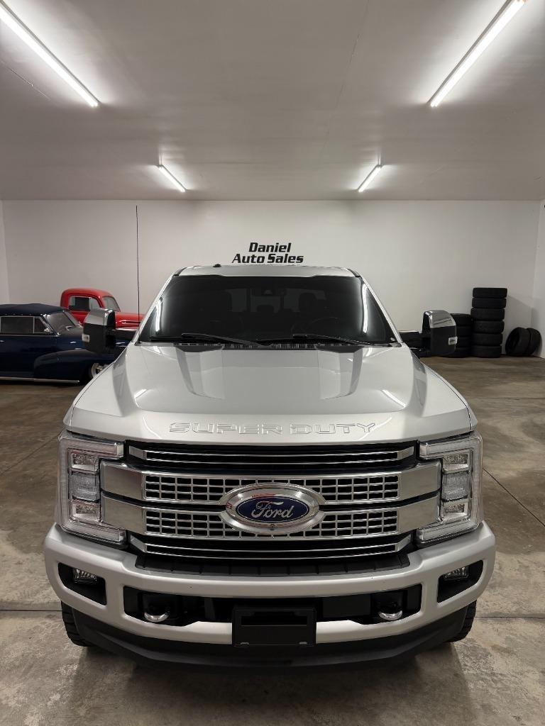 Ford F-250 SD King Ranch Crew Cab 4WD 2017