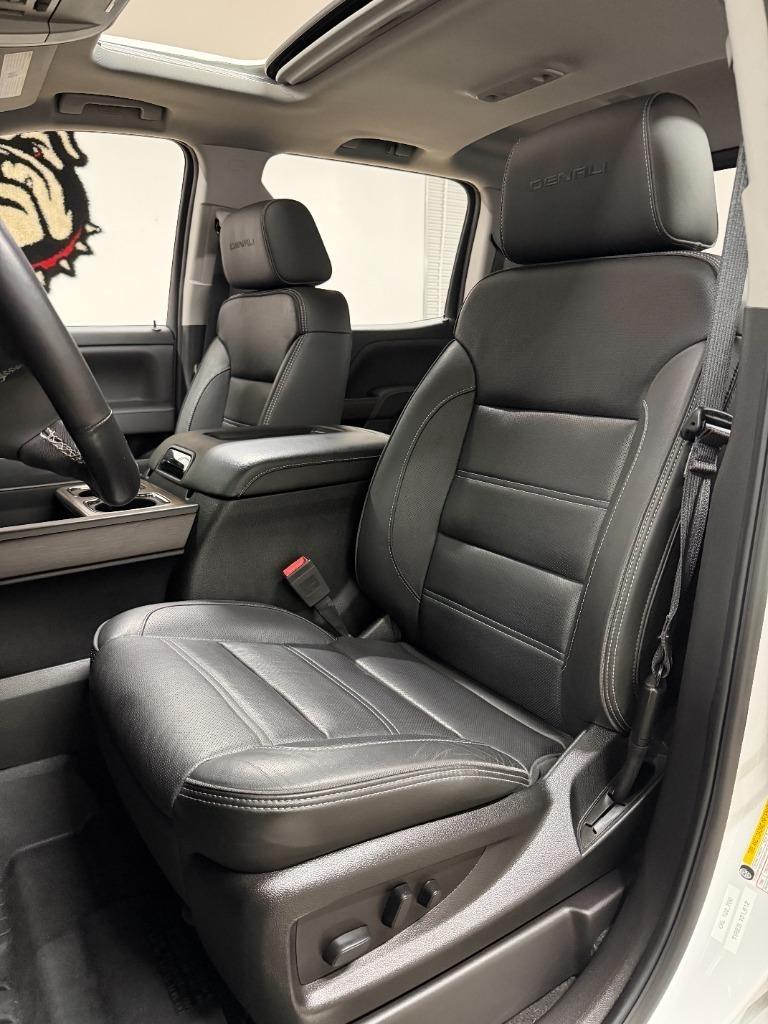 GMC Sierra 1500 Denali Crew Cab Long Box 4WD 2018